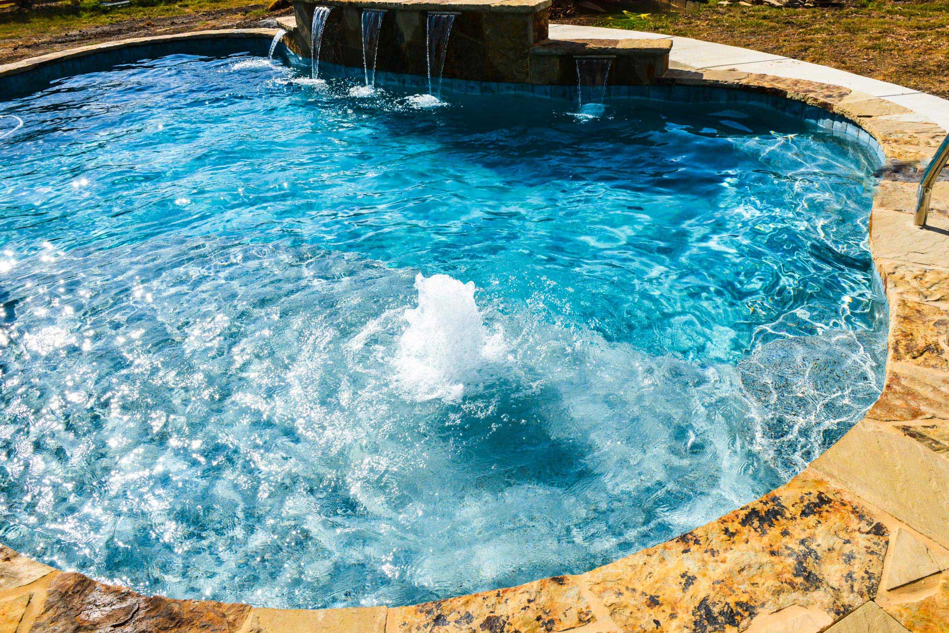 custom-pool-fountain-sun-tile-04